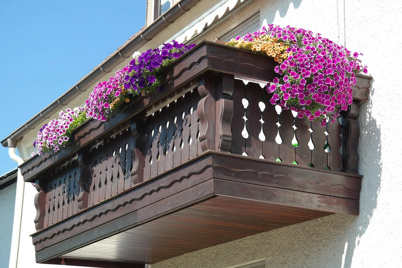 balkon na wiosnę 2025